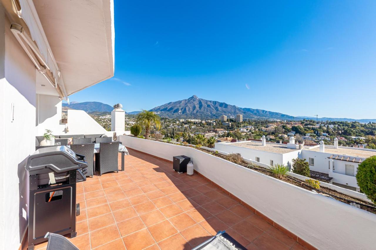 Apartament 2 Bedroom With Sea And Mountain Views, Pool *
